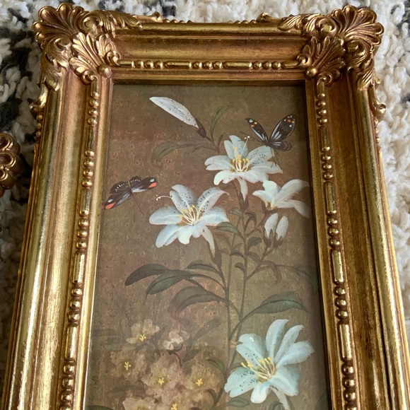 ✨SOLD✨Vintage Butterfly/Floral Wall Decor Pair - Picture 2 of 7